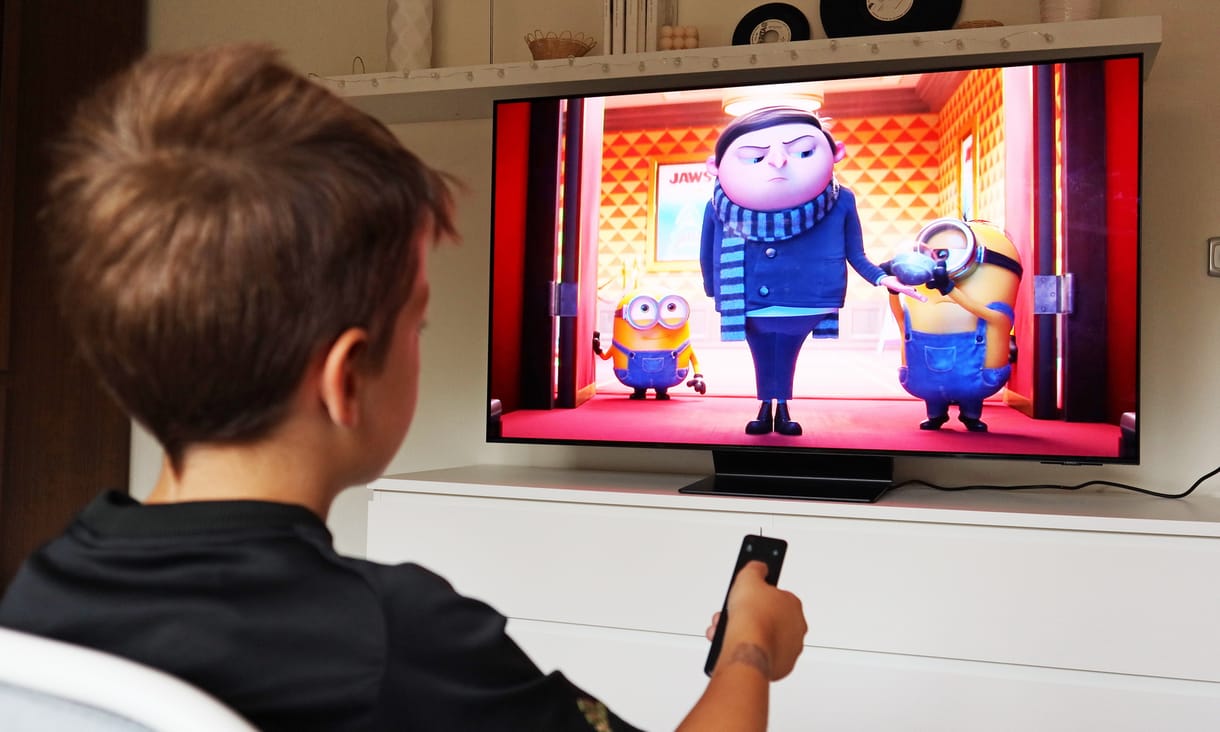 Egy másik világ: teszten a Samsung új OLED csúcstévéje