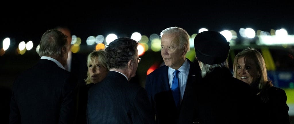 Megérkezett a királynő temetésére Joe Biden is