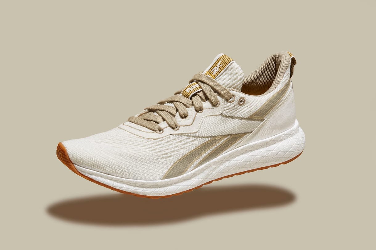 Ránézésre meg sem mondaná, miből készült a Reebok új sportcipője