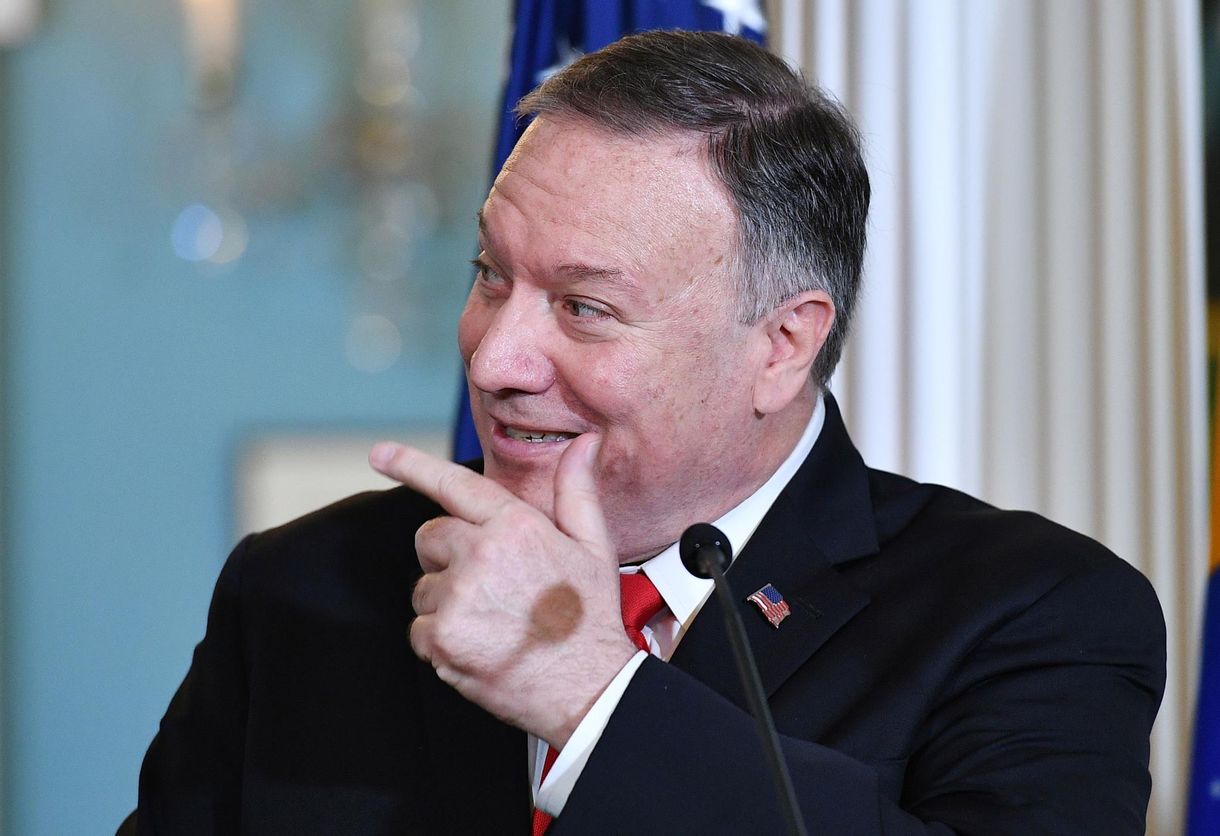 A külügyminiszter, aki nem tud nemet mondani Trumpnak