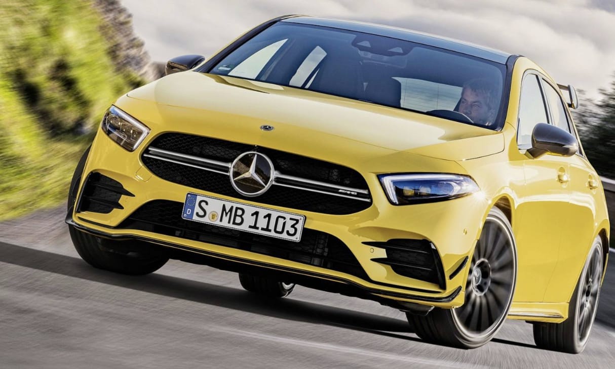 Kémvideón a 400+ lóerős új kecskeméti Mercedes, amivel könnyű lesz driftelni