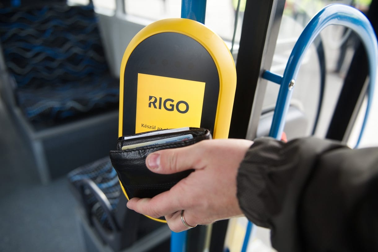 Végtelen történet? Még tovább csúszik a budapesti e-jegyrendszer bevezetése