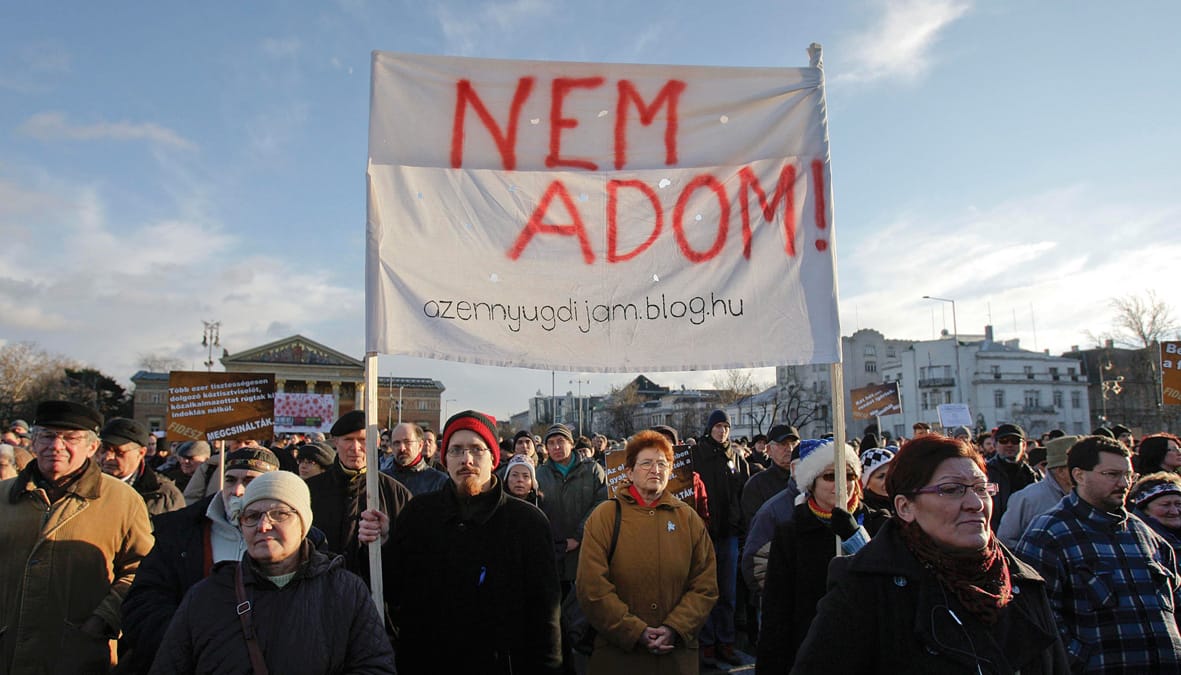 Keresztet vethetünk eddigi nyugdíjunkra - új rendszer jön