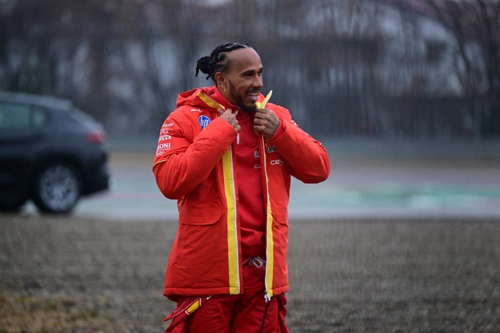 Hamilton máris összetörte a Ferrari egyik autóját