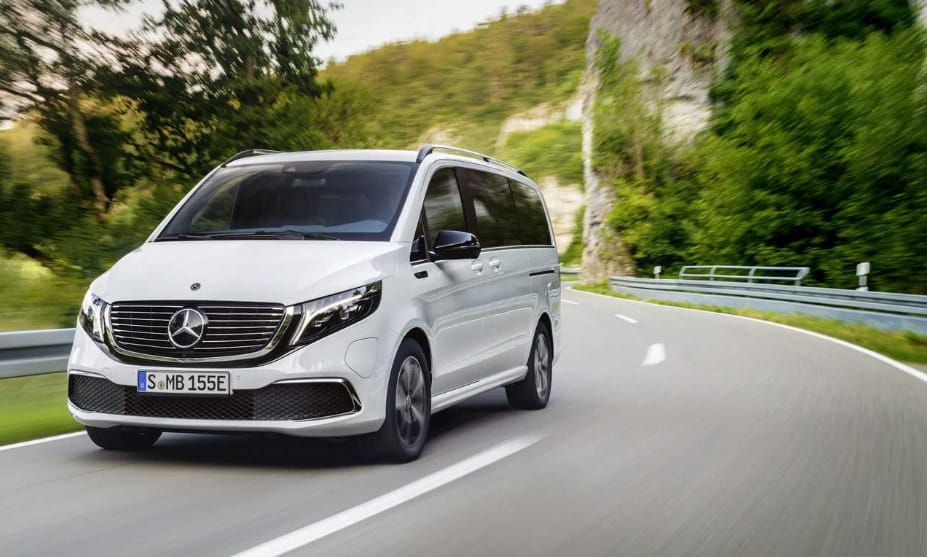 Zöld rendszám és 7 üléses kedvezmény egyszerre: íme a Mercedes EQV