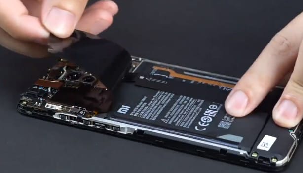 Itt közelről megnézheti a Xiaomi izgalmas új telefonját – darabokra szedték
