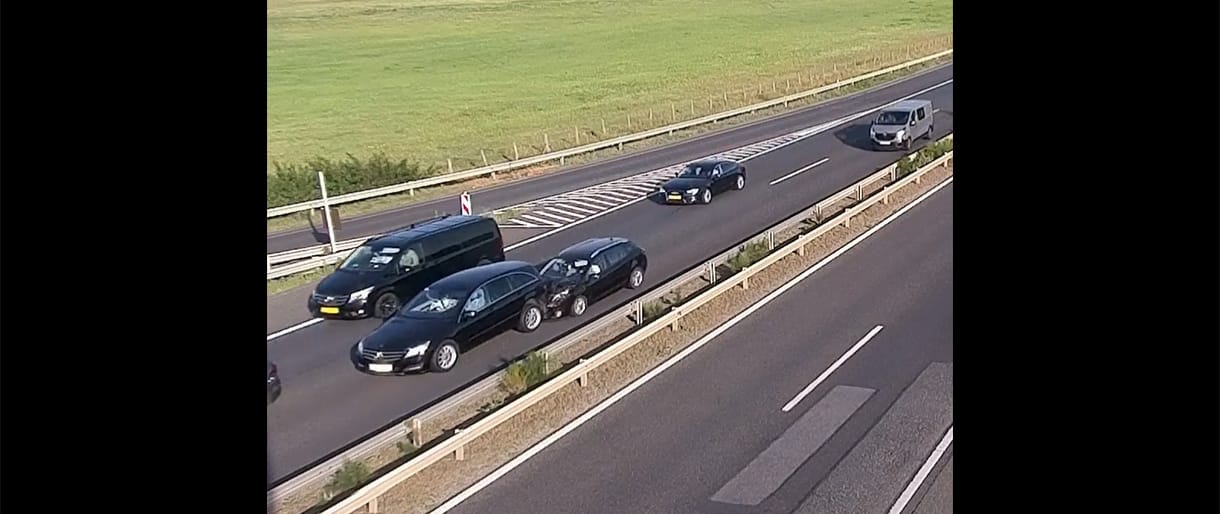Ezért kell odafigyelni a követési távolságra az autópályán