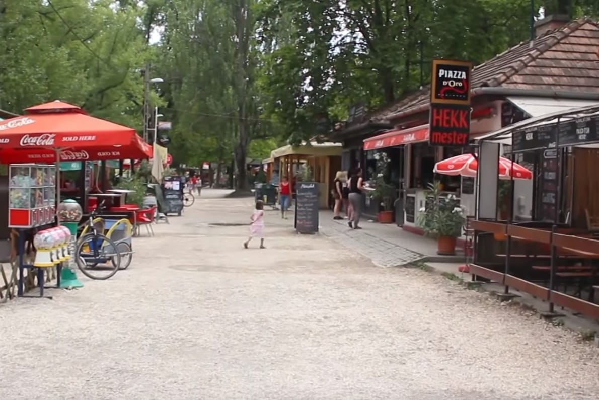 Római: a mobilgátpárti egyesület most a büféknek ment neki