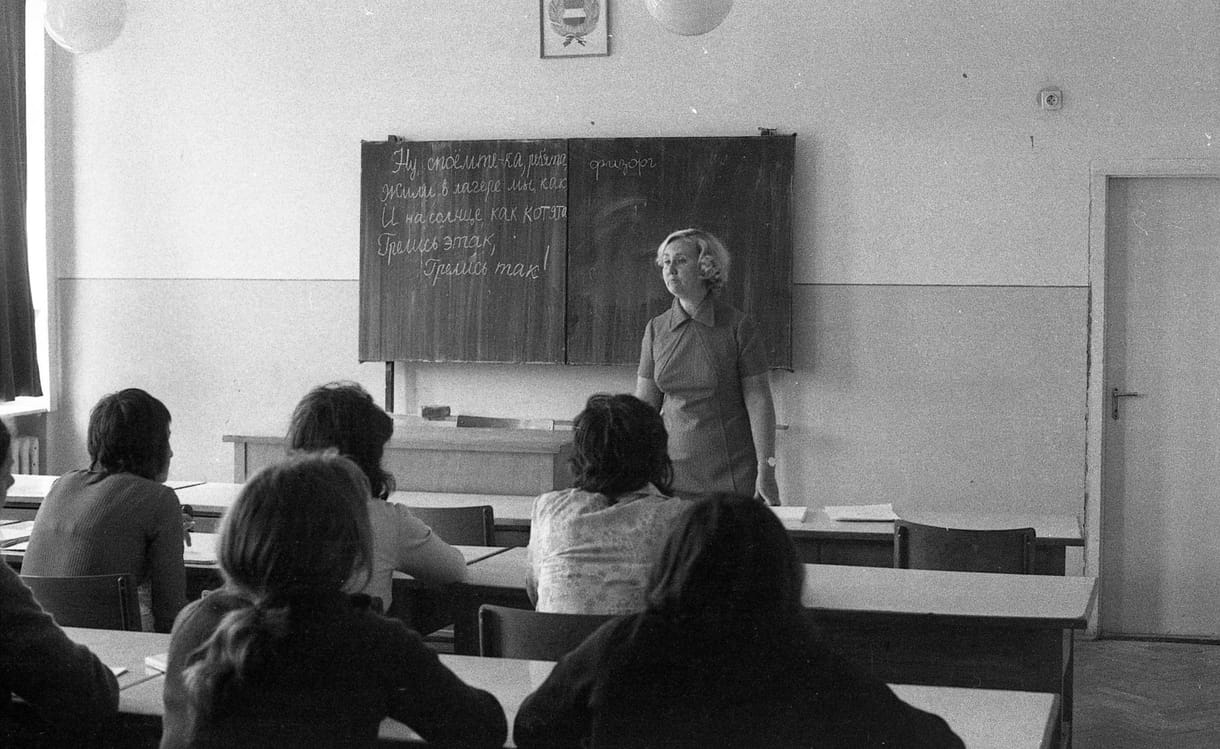 „Fiataljaink százezreiben lobog a vágy, hogy oroszul tanulhassanak”