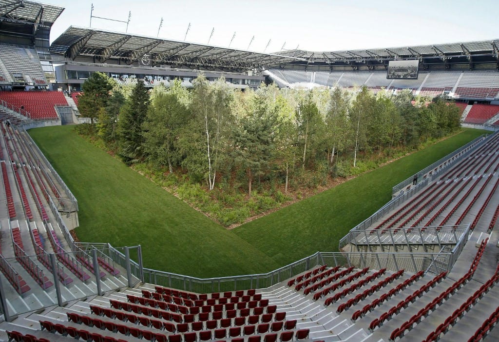 Ötvenezer fát ültetne az UEFA Budapesten