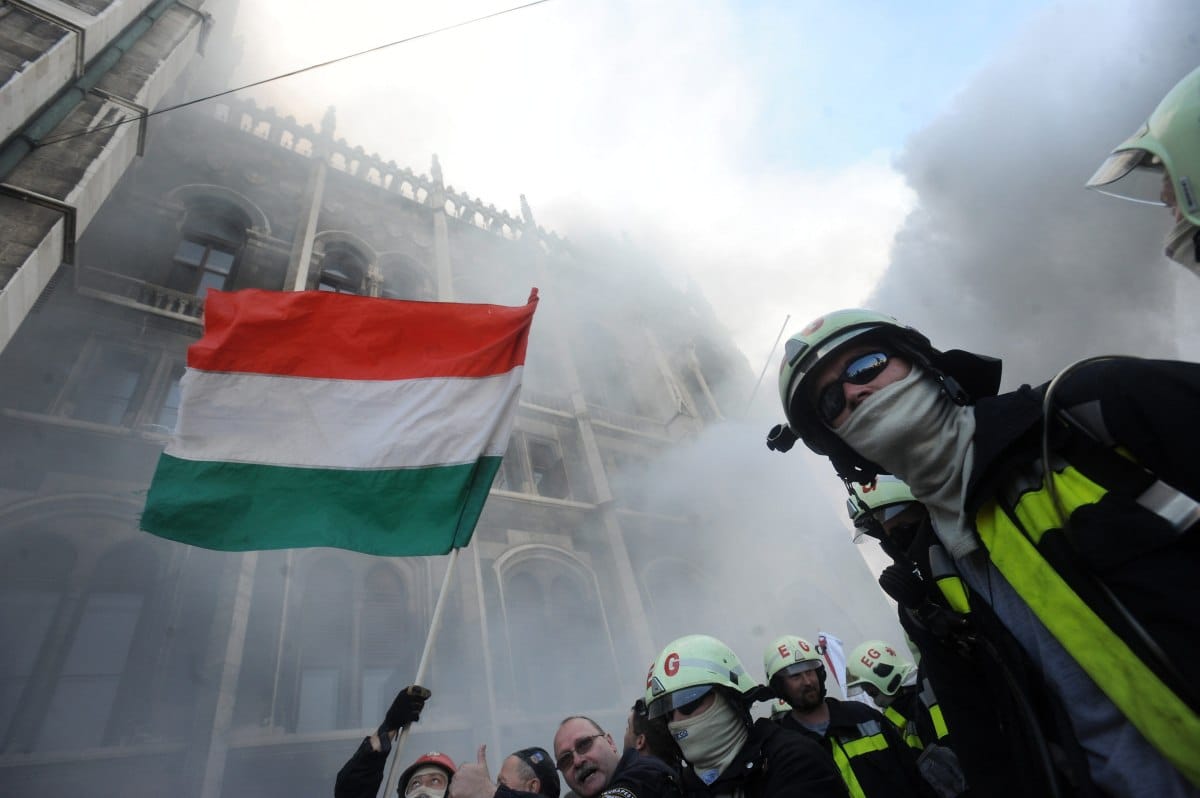 A tűzoltó-szakszervezet várja az egyeztetést