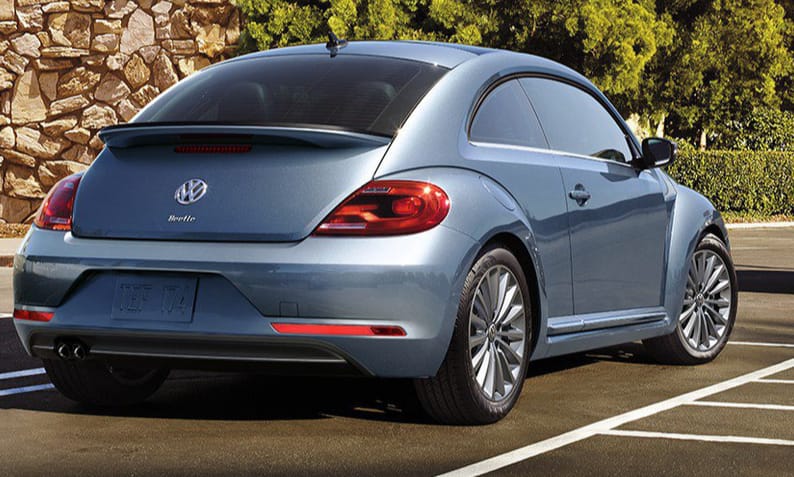 Viszlát Bogár: ezzel a stílusos utolsó modellel búcsúzik a VW Beetle