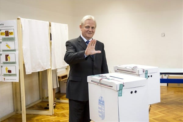 Tarlós maradt a főpolgármester
