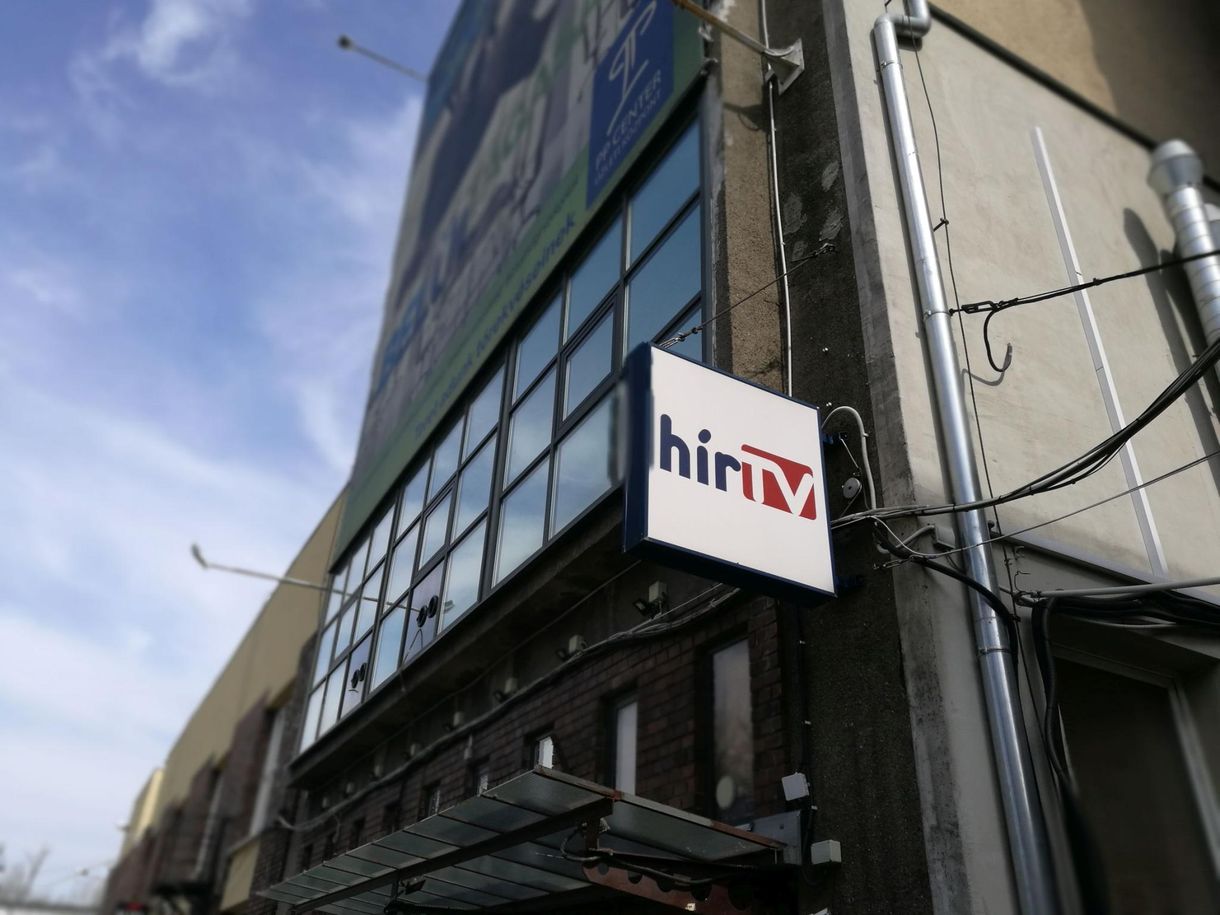 A fiatalság nevében dicsérte a kormányt egy inkognitós Fidelitas-elnök a HírTV-ben
