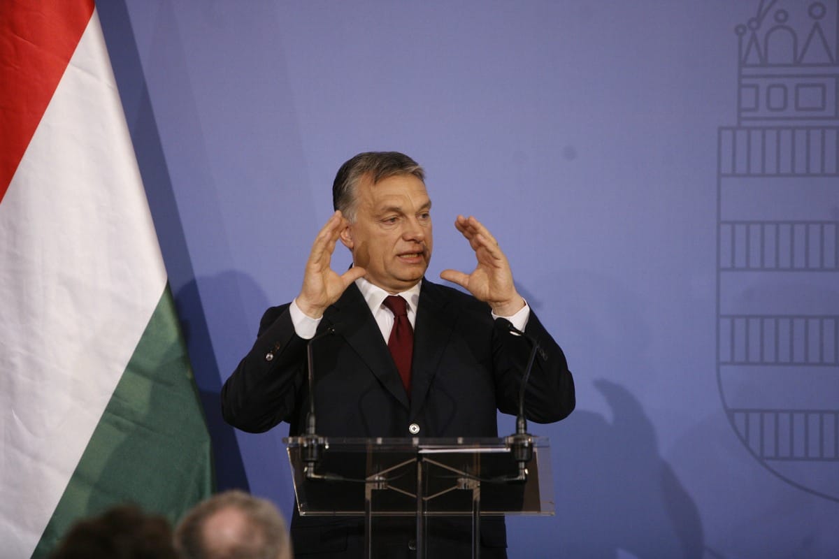 Orbán Viktor meghallgatását kezdeményezte Molnár Zsolt