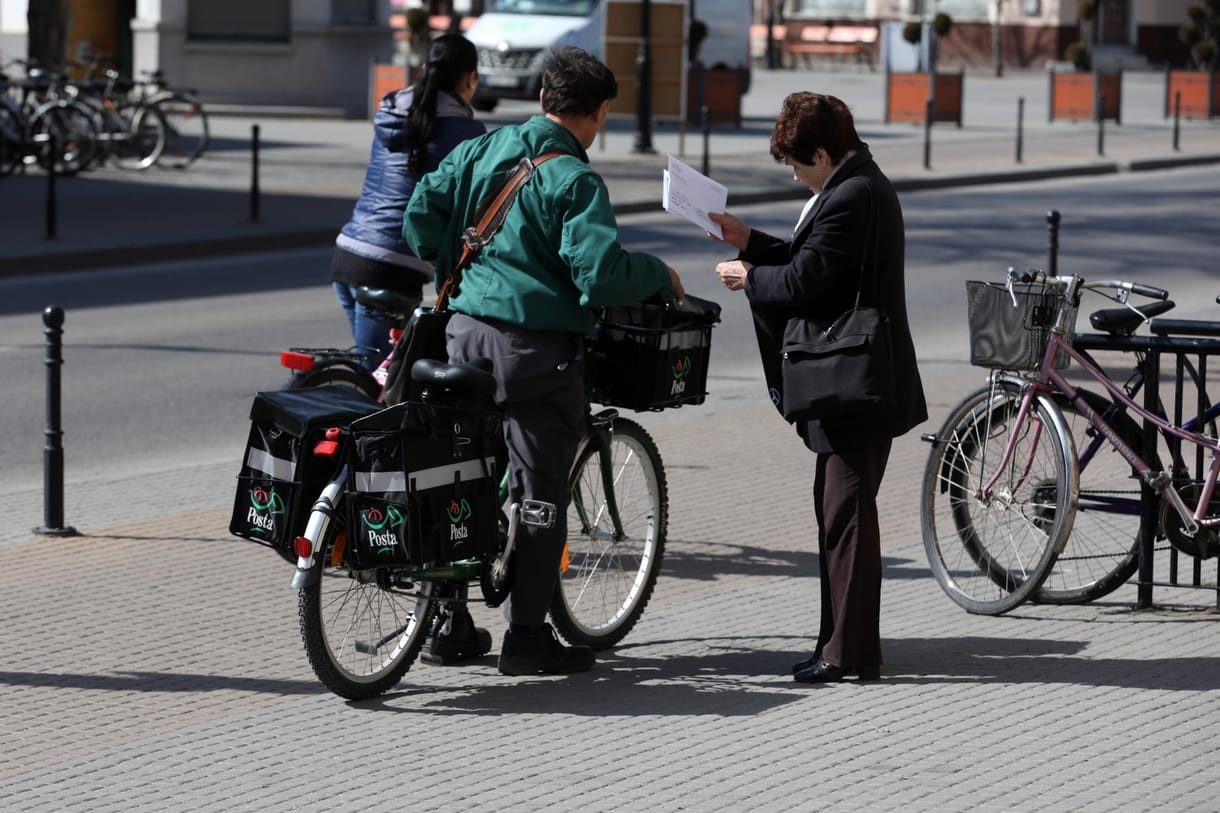 Használtautó-áron vett e-bicikliket a Magyar Posta, mert ez volt „a legjobb ajánlat”