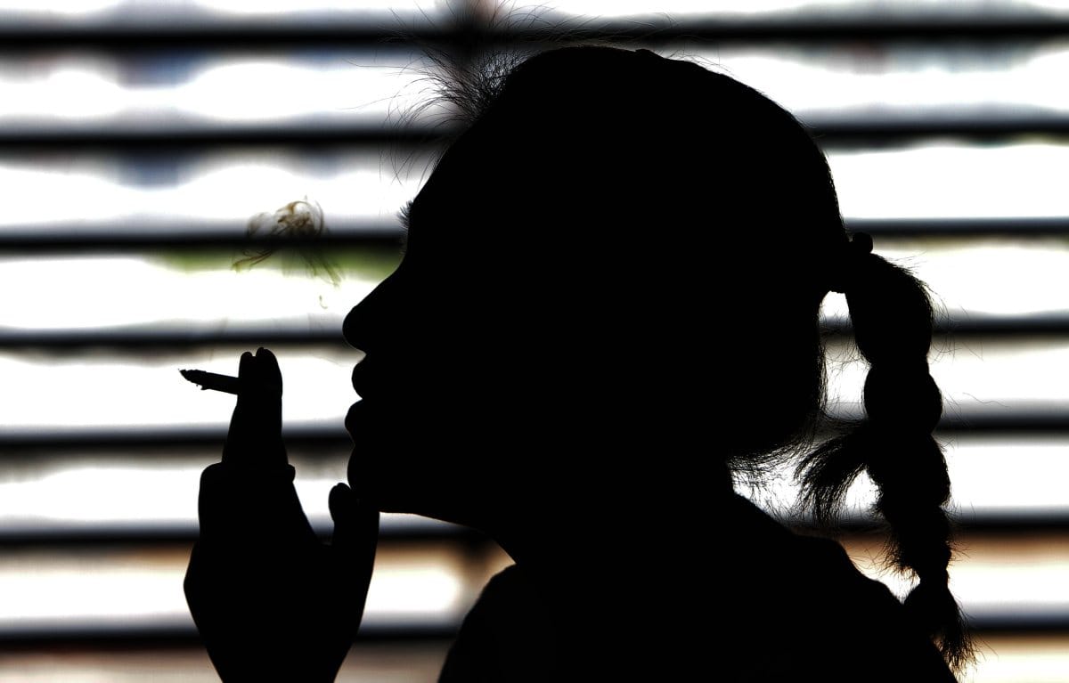 A dohányzó anyák embriói lassabban fejlődnek