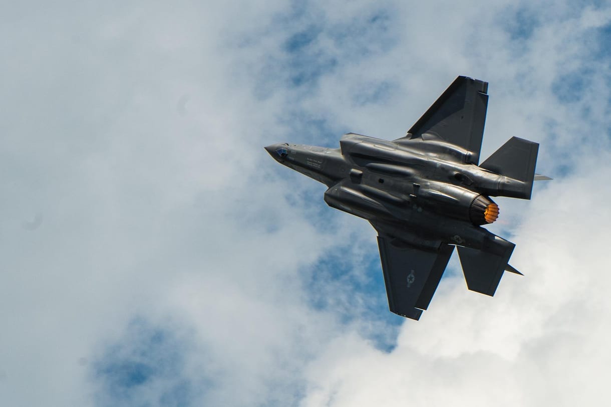 Összelegóztak egy működő vadászgépet két totálkáros F-35-ösből