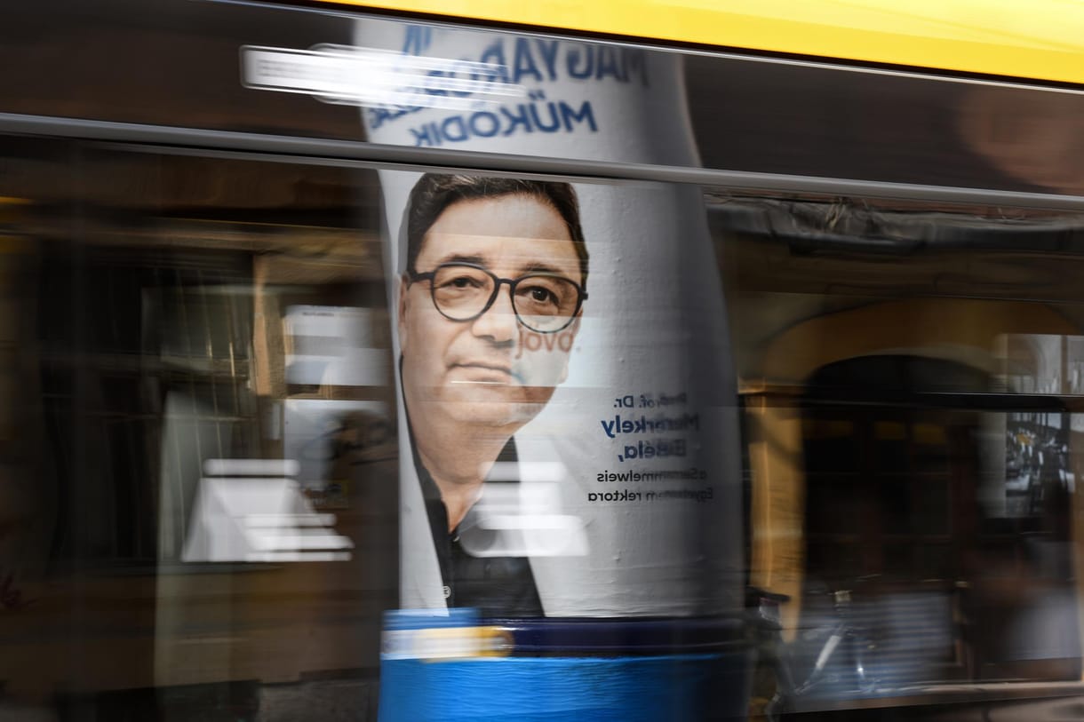 Kiszervezte az oltásszigort a kormány, mással viteti el a balhét a választás előtt