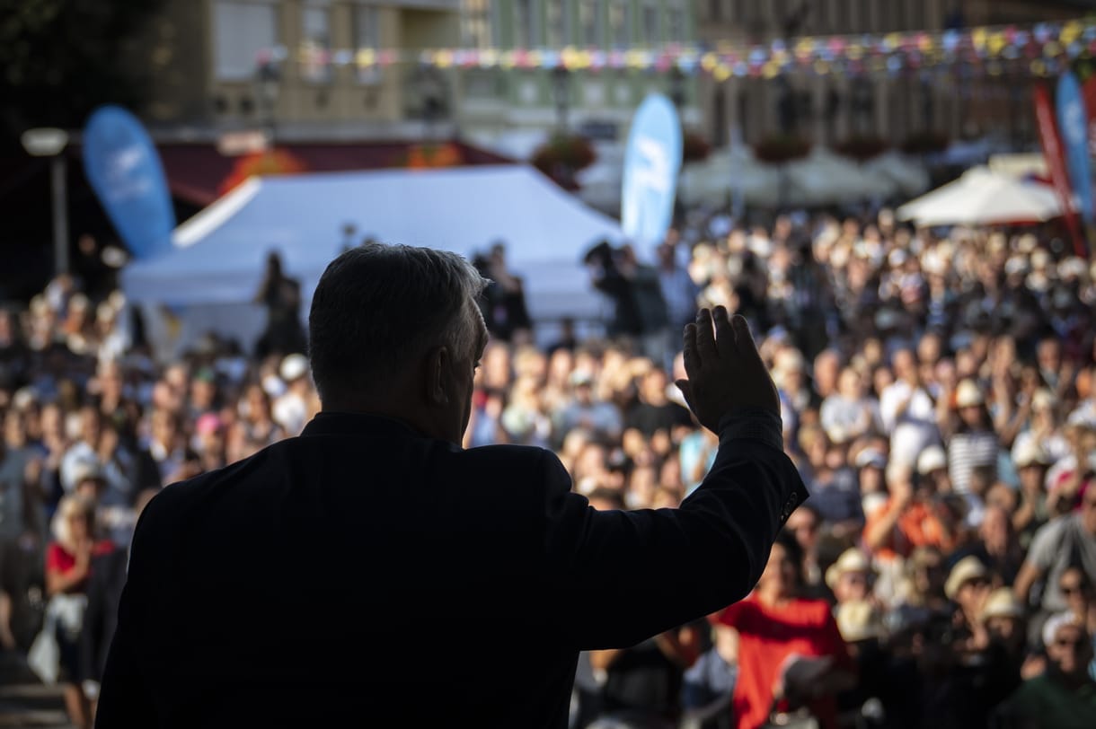 Kitört a botrány a CDU-ban, amiért egy képviselője az MCC esztergomi rendezvényén találkozott az AfD vezérével