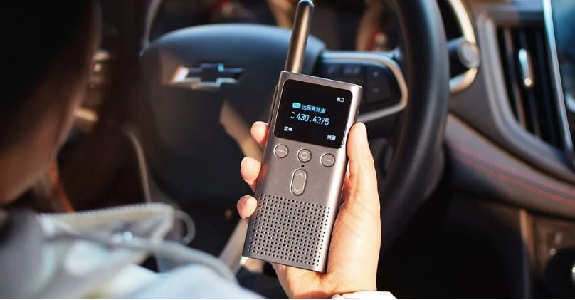 Néha jobban jöhet, mint a mobil: új walkie-talkie-t dobott piacra a Xiaomi, nem is akármilyent