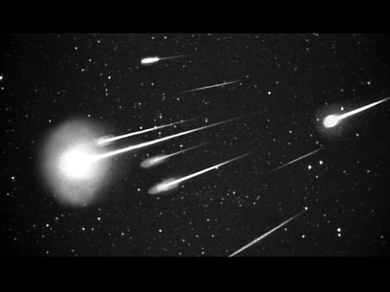 Széthullott egy üstökös, meteorkitörés várható május utolsó napján
