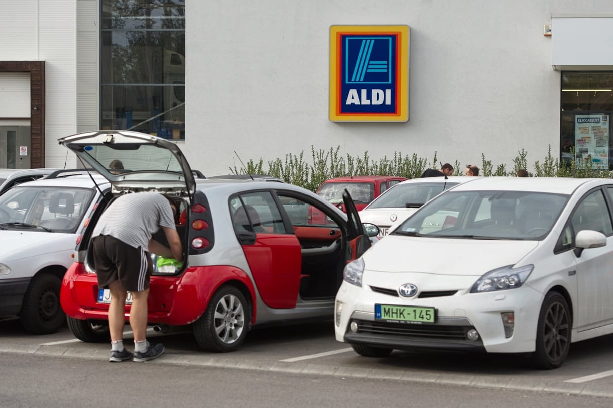 Betehet az Aldinak és a Lidlnek a szigorított plázastoptörvény
