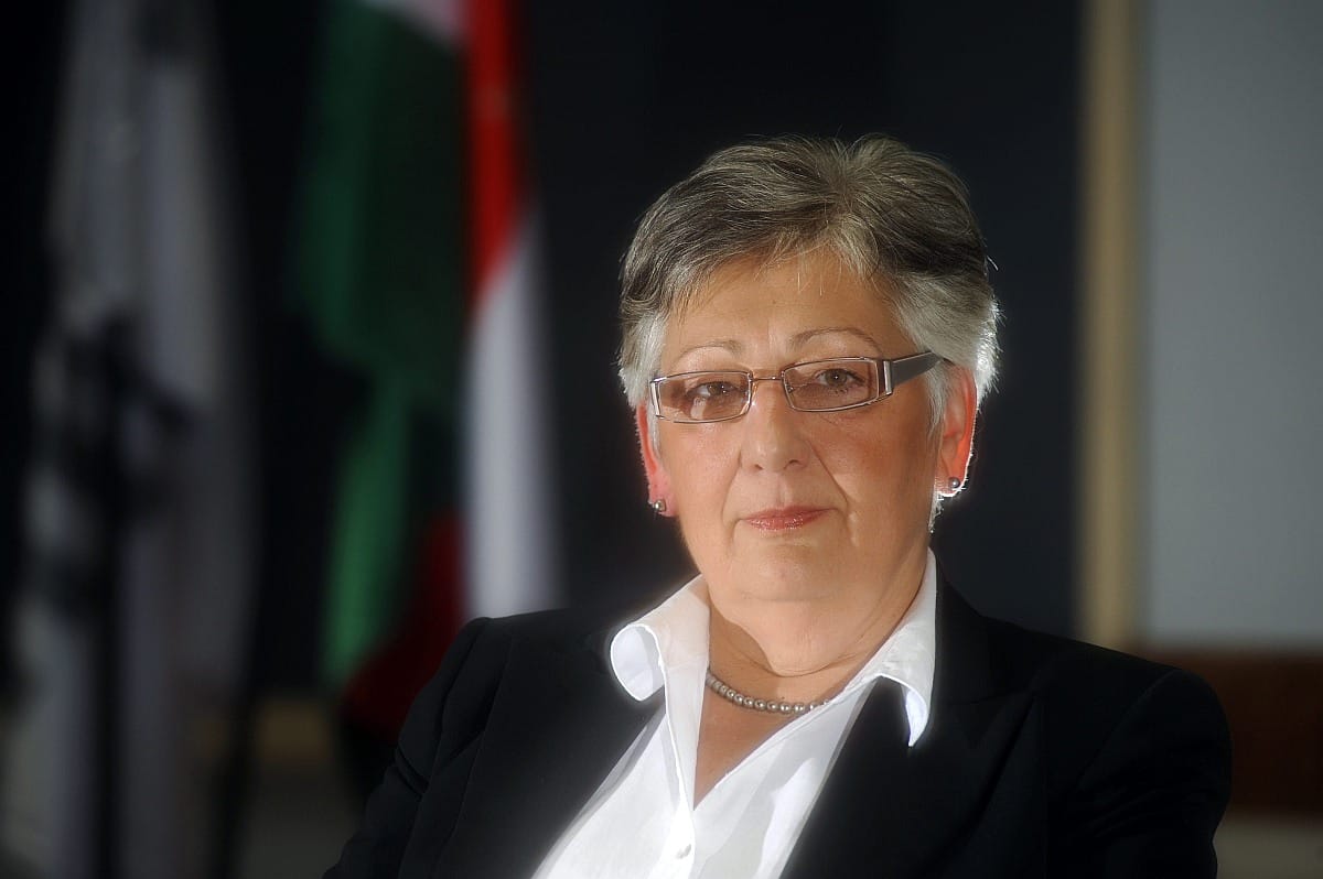 Nincs diplomája az új fejlesztési miniszternek