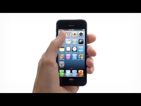 Itt az iPhone 5 első tévéreklámja