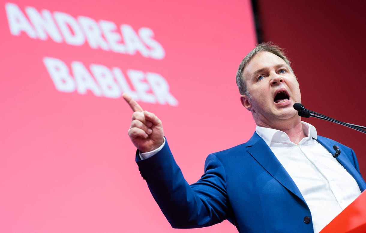 Az osztrák szocdemek új elnöke marxista, de nem akar proletárdiktatúrát