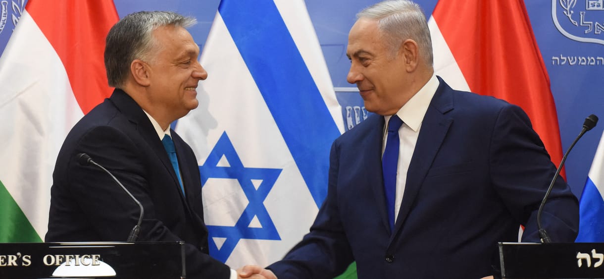 Orbáni dilemma: rosszul áll a békepóz, és elvész a konnektivitás, amikor a szövetségesei a front két oldalán sorakoznak fel