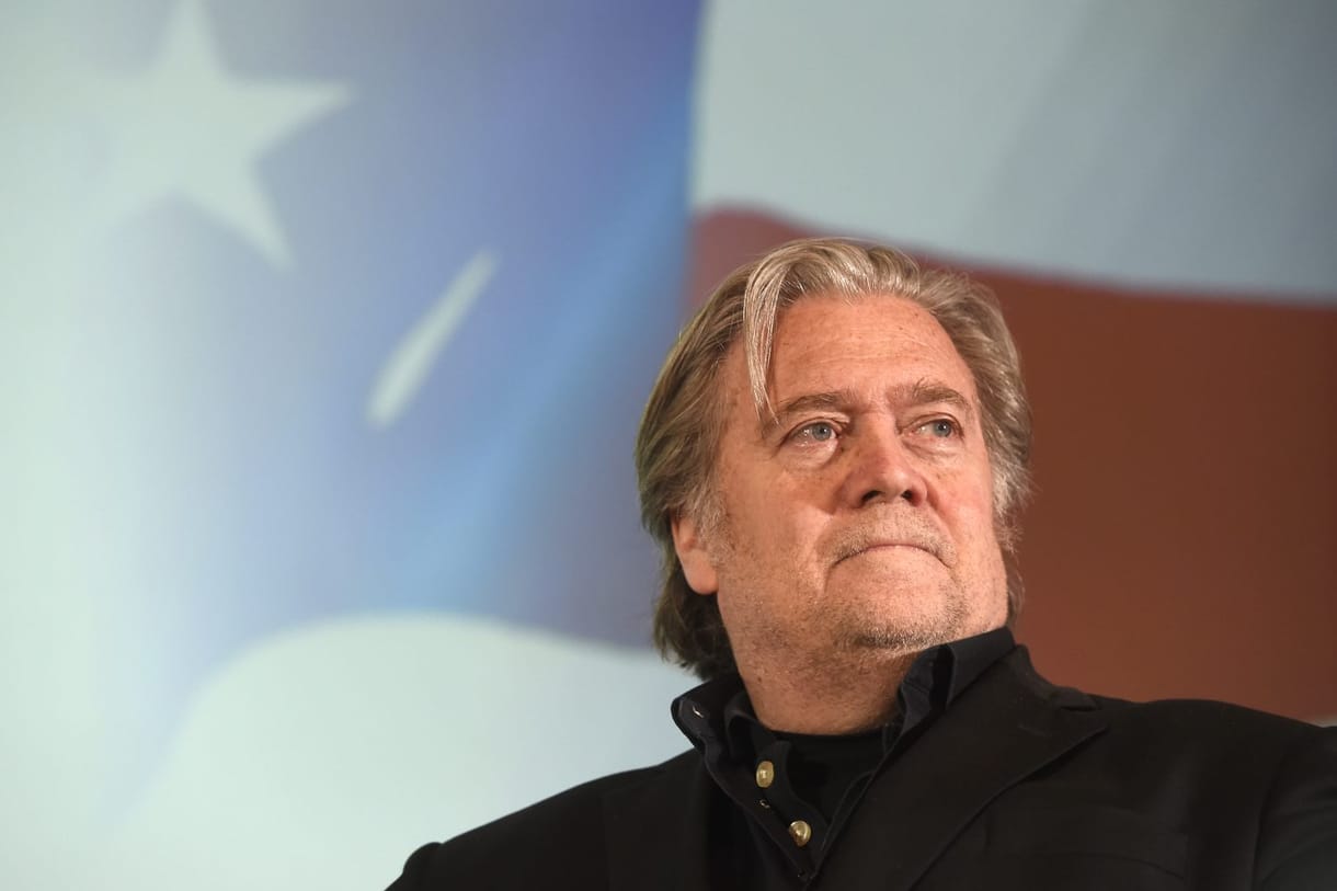 Steve Bannon: Elon Musk éretlen, mint egy kisgyerek. Menjen vissza Dél-Afrikába