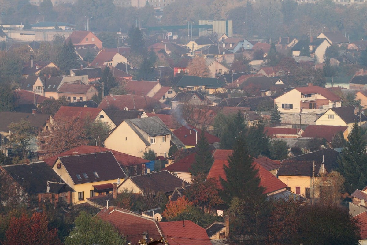 Újra veszélyes az egészségre Debrecen és Kazincbarcika levegője