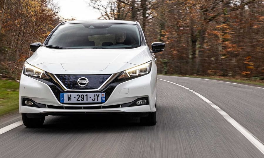 10 éves a Nissan Leaf, itt a jubileumi limitált széria