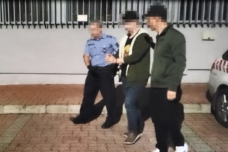 Nőket inzultált Ajkán és Veszprémben egy 23 éves férfi
