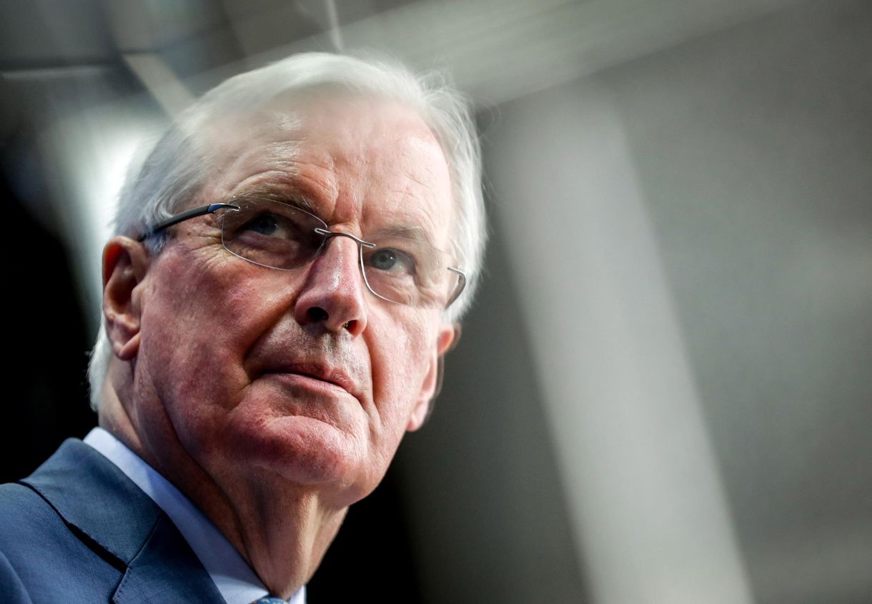 Mi lesz így a Brexittel? Koronavírusos Michel Barnier