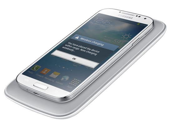 20 ezer forintból vezeték nélkül tölthető a Samsung Galaxy S4