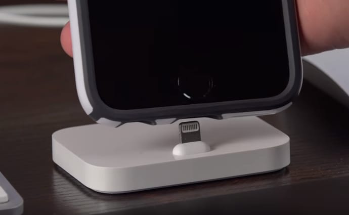 Ezek a kütyük máris megoldják az iPhone 7-ek milliókat érintő problémáját