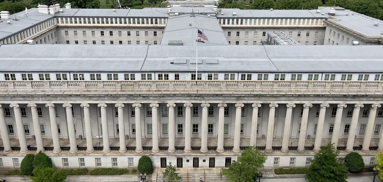 Washington újabb szankciókkal sújtotta az iráni Forradalmi Gárdát pénzelő hálózatot