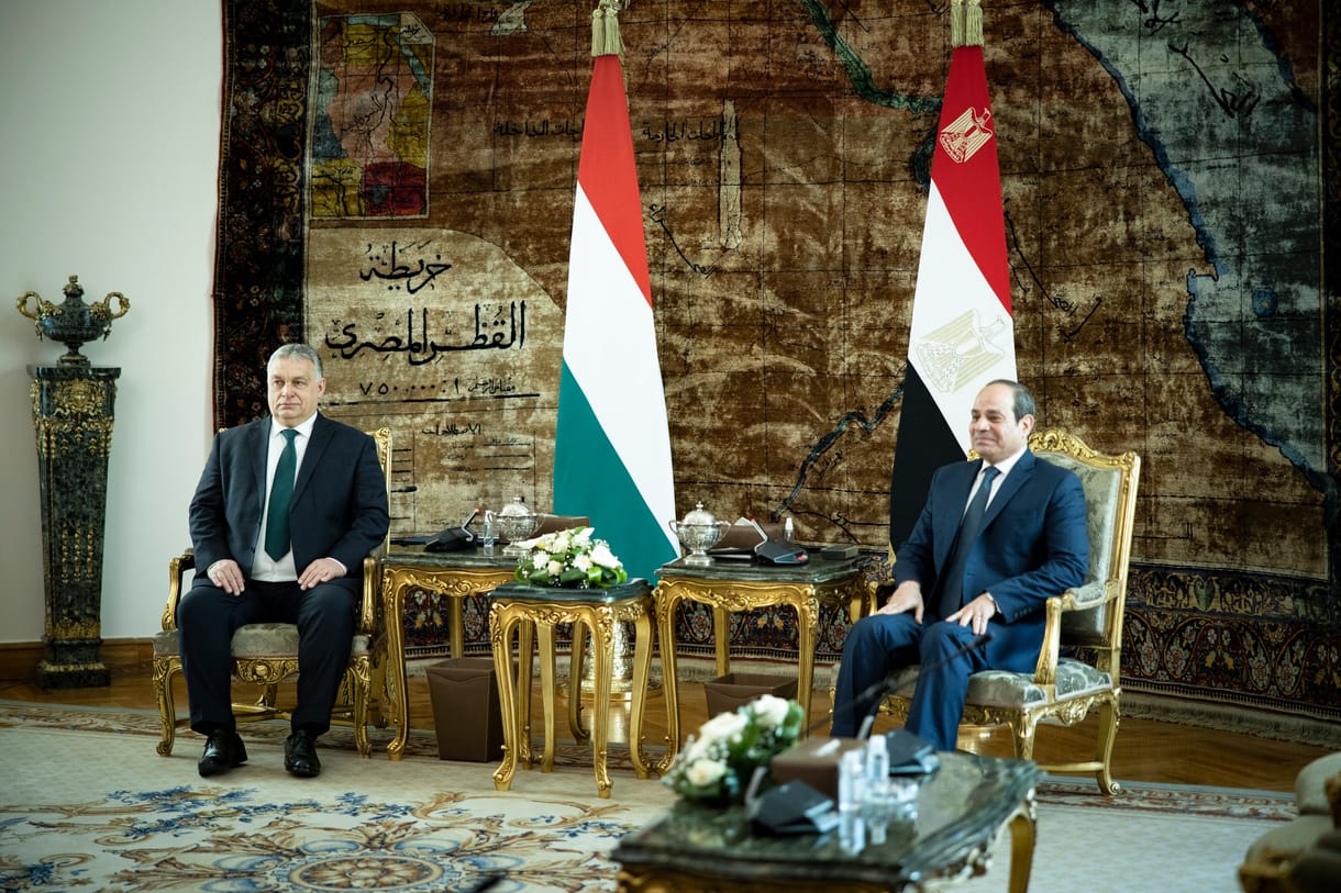Orbán Viktor Kairóból hazafelé beugrott Firenzébe