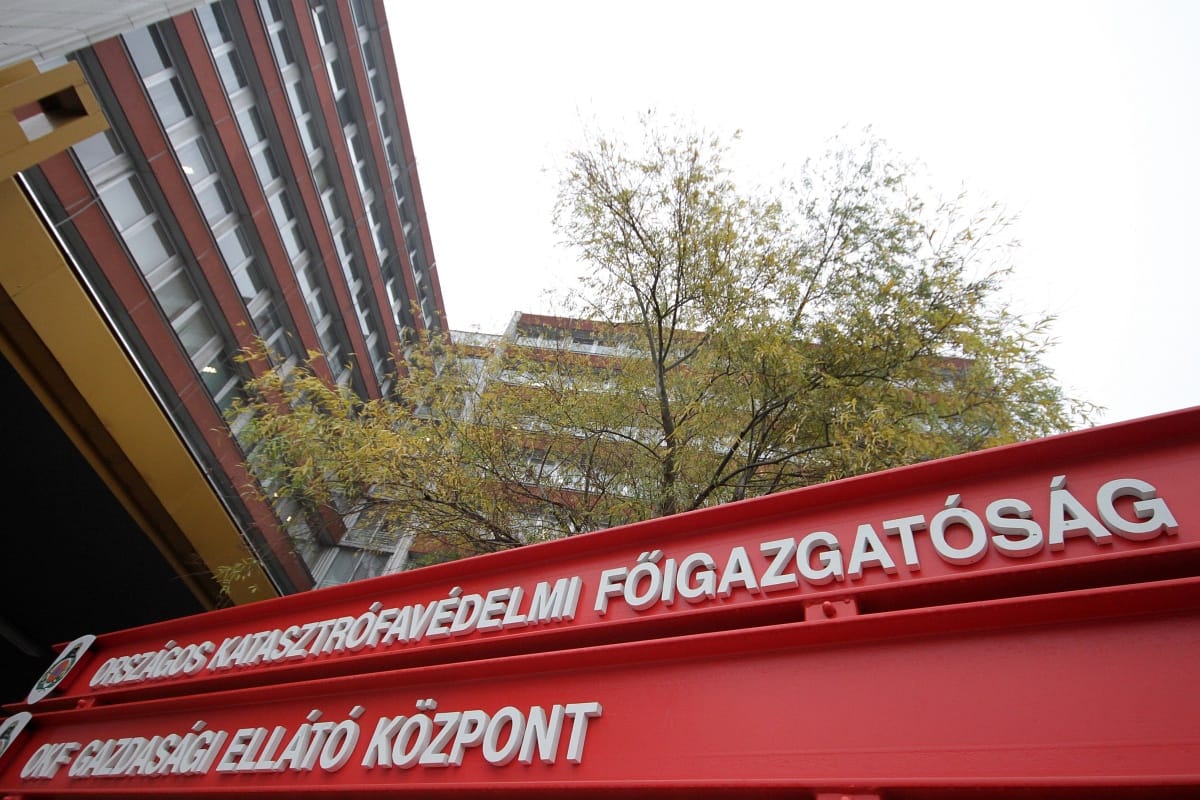 Uniós támogatással vesz 51 tűzoltóautót a katasztrófavédelem