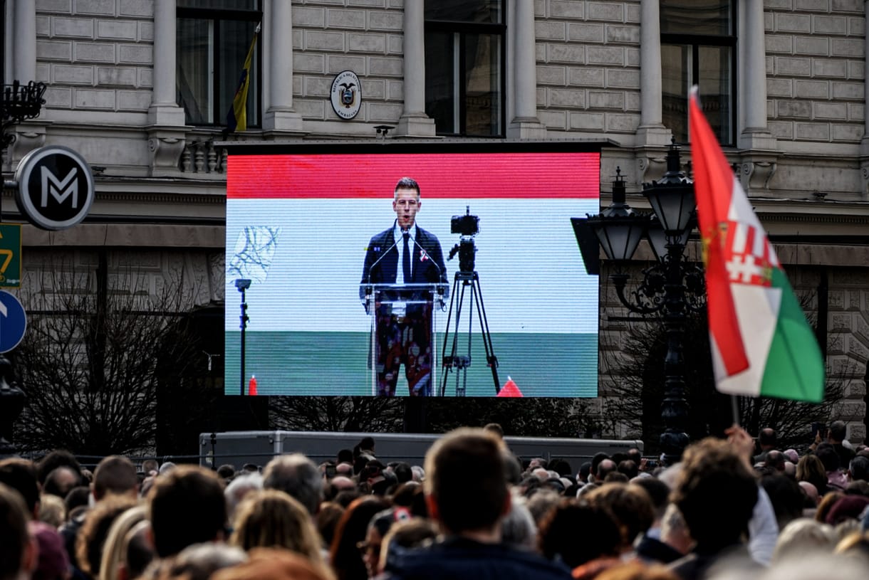 Magyar lendülete kitarthat a választásig, kérdés, hogy hívó szavára hányan pártolnak át hozzá