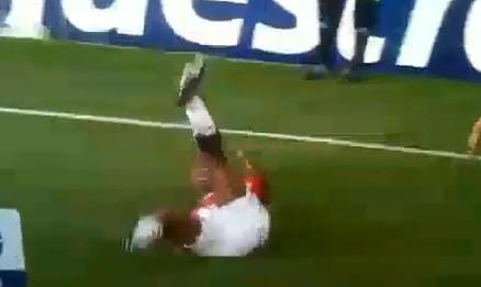 Videó: lábát törte a Manchester United játékosa