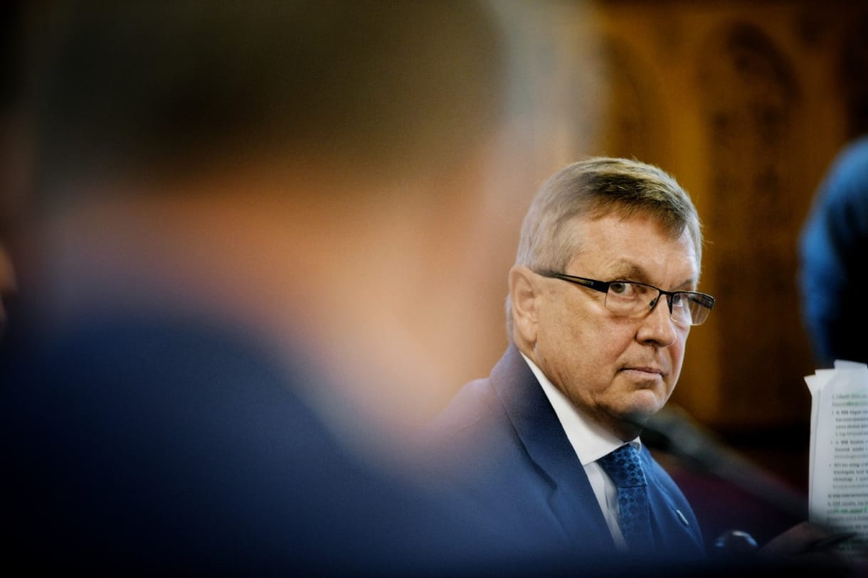 Matolcsy György egy kínai csatornának: Mi mutatjuk a jó példát a világnak