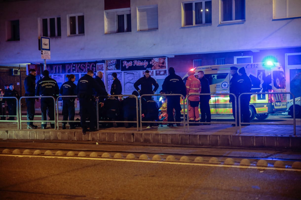 Videóra vették, hogyan lőtték lábon a rendőrök az újbudai késelőt