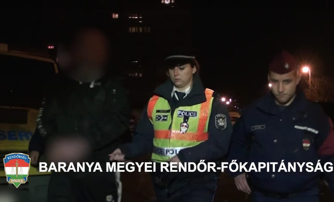 Parkolóőrökre lőtt egy pécsi férfi, mert ellenőrizni akarták az autóját