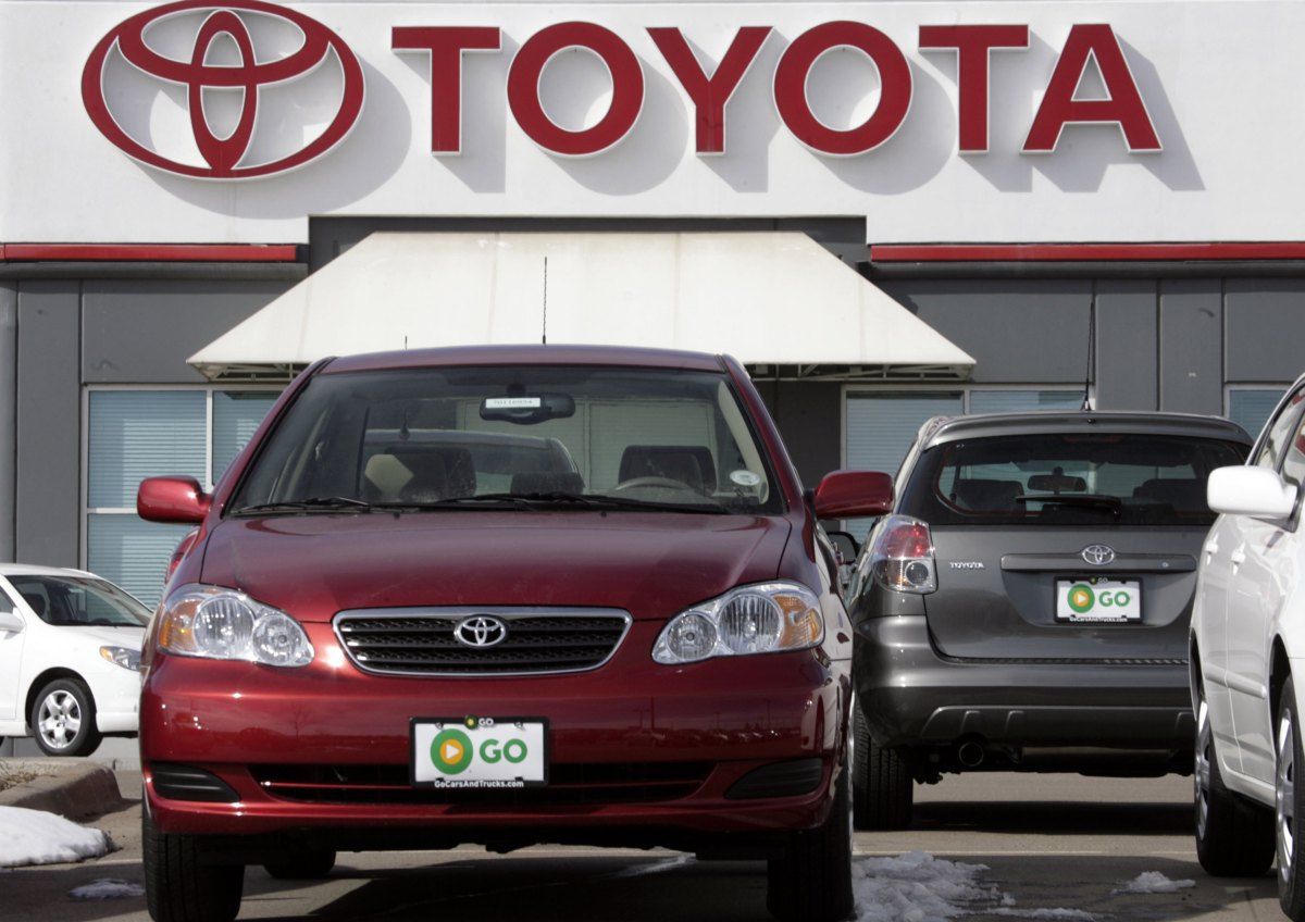 A Toyota japán eladásai 68 százalékkal estek