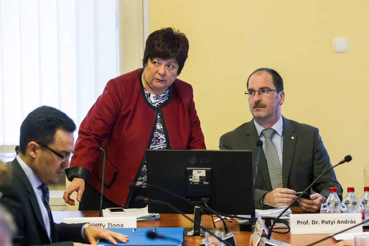 Iránymutatást adott ki az NVB, nehezebb lesz az ellenzéki koordináció