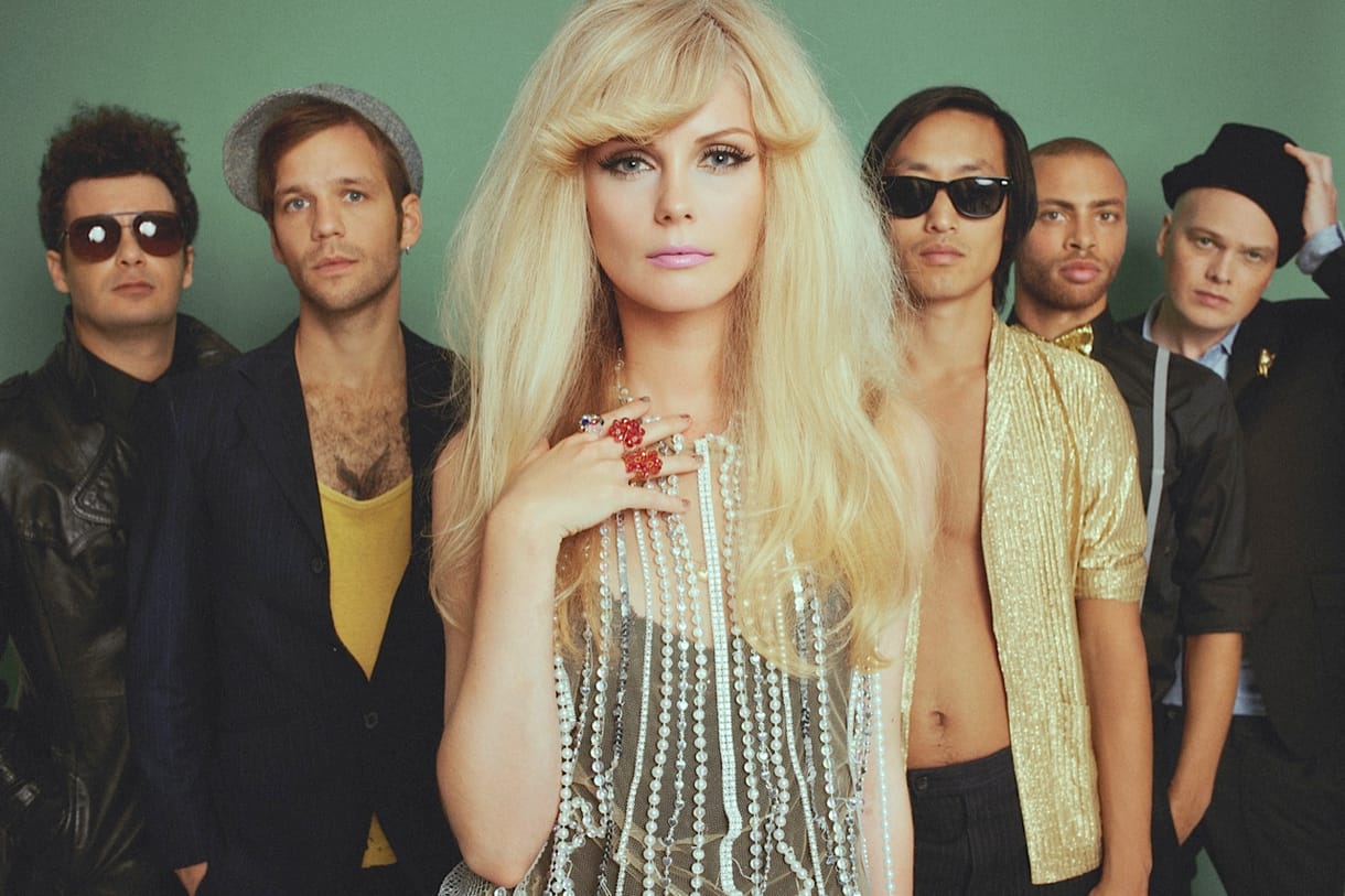Ma este Asteroids Galaxy Tour-koncert