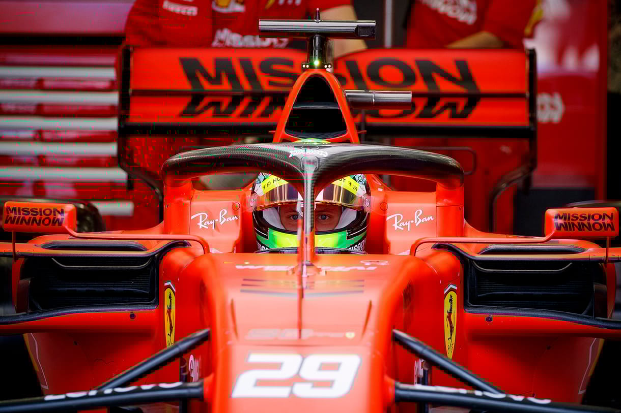 Újra Schumacher suhant egy F1-es Ferrarival – videó